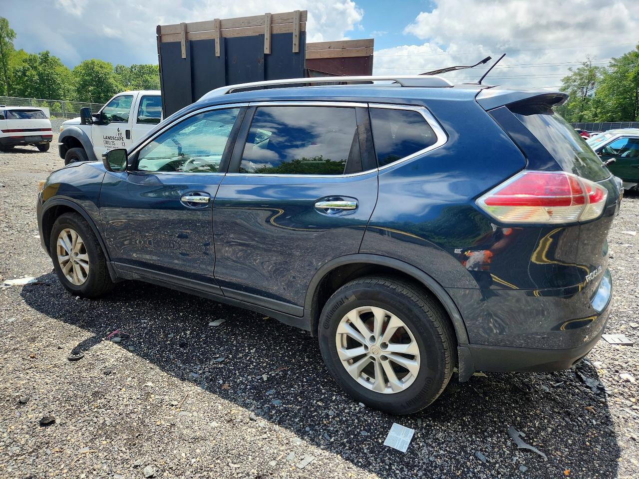 2016 NISSAN ROGUE SV — снимка 2