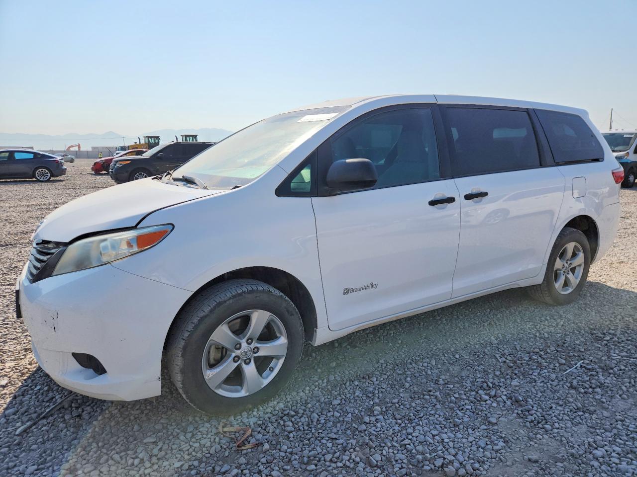 2017 TOYOTA SIENNA L 7-PASSENGER