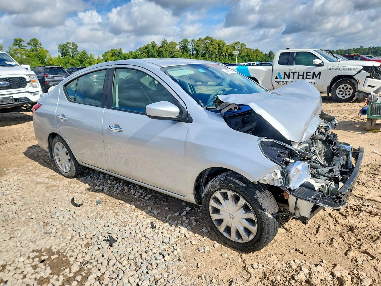 2015 NISSAN VERSA 1.6 SV — снимка 4