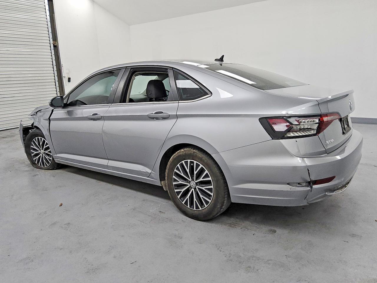 2021 VOLKSWAGEN JETTA S — снимка 2