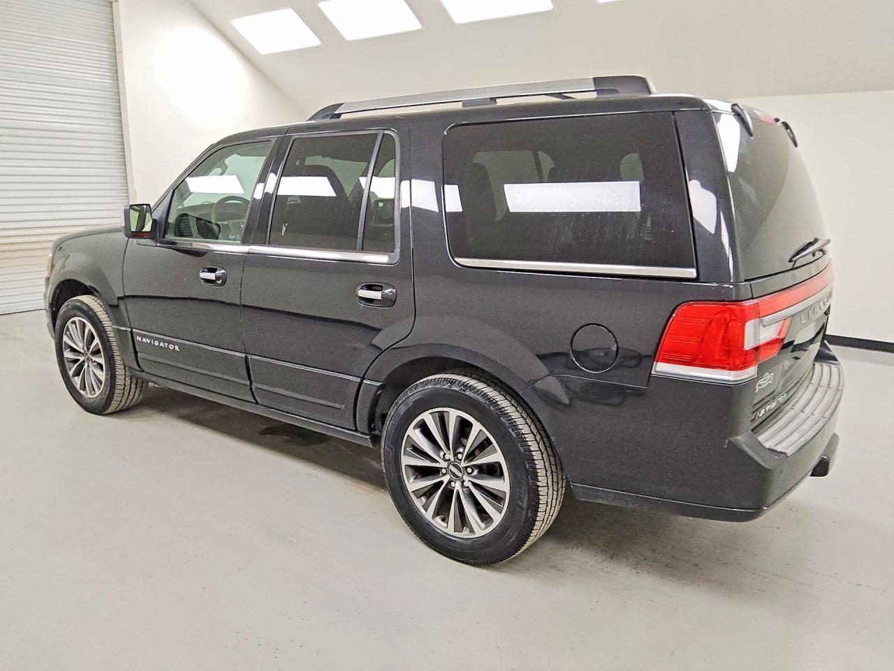 2015 LINCOLN NAVIGATOR — снимка 2