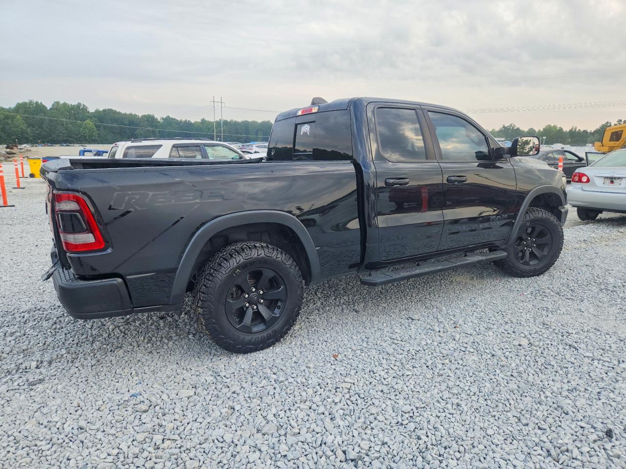 2020 RAM 1500 REBEL, SPORT 2TL PKG, REBEL 2TW PKG — снимка 3