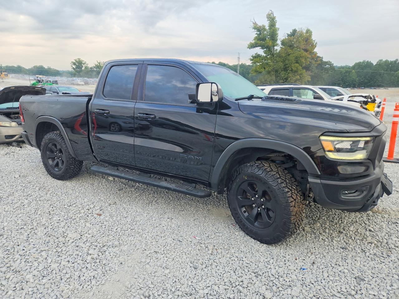 2020 RAM 1500 REBEL, SPORT 2TL PKG, REBEL 2TW PKG — снимка 4