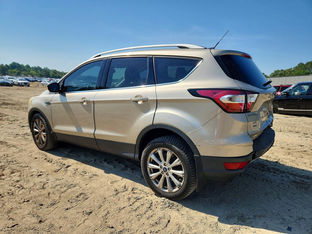2017 FORD ESCAPE TITANIUM — снимка 2