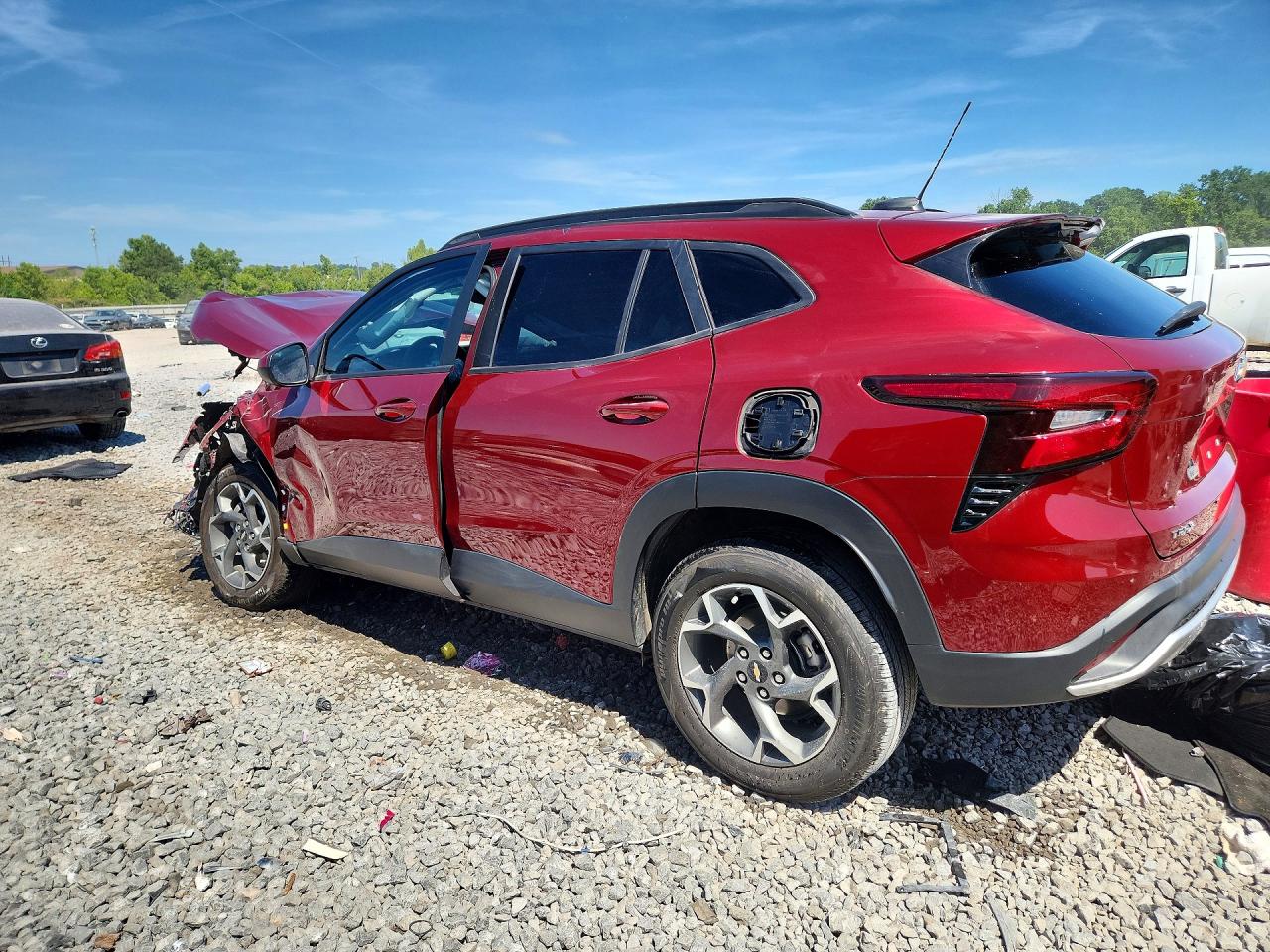 2025 CHEVROLET TRAX 1LT — снимка 2