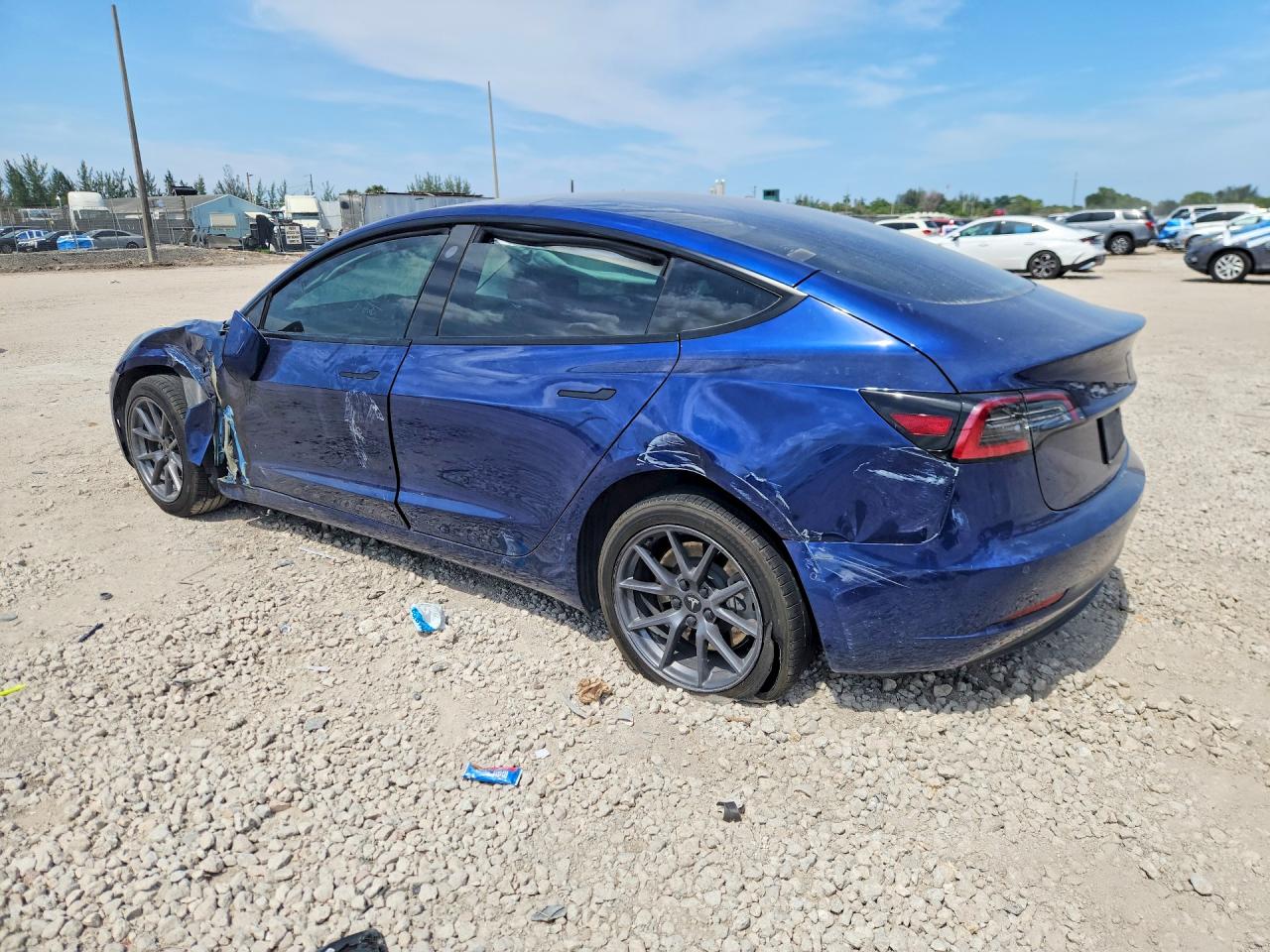 2022 TESLA MODEL 3 — снимка 2