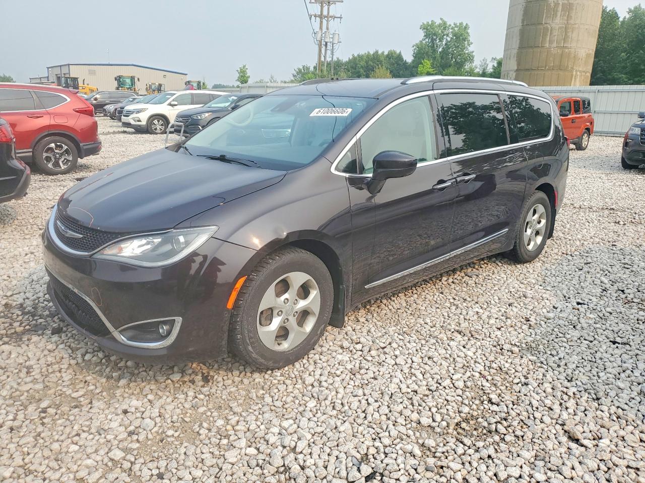 2017 CHRYSLER PACIFICA TOURING L PLUS