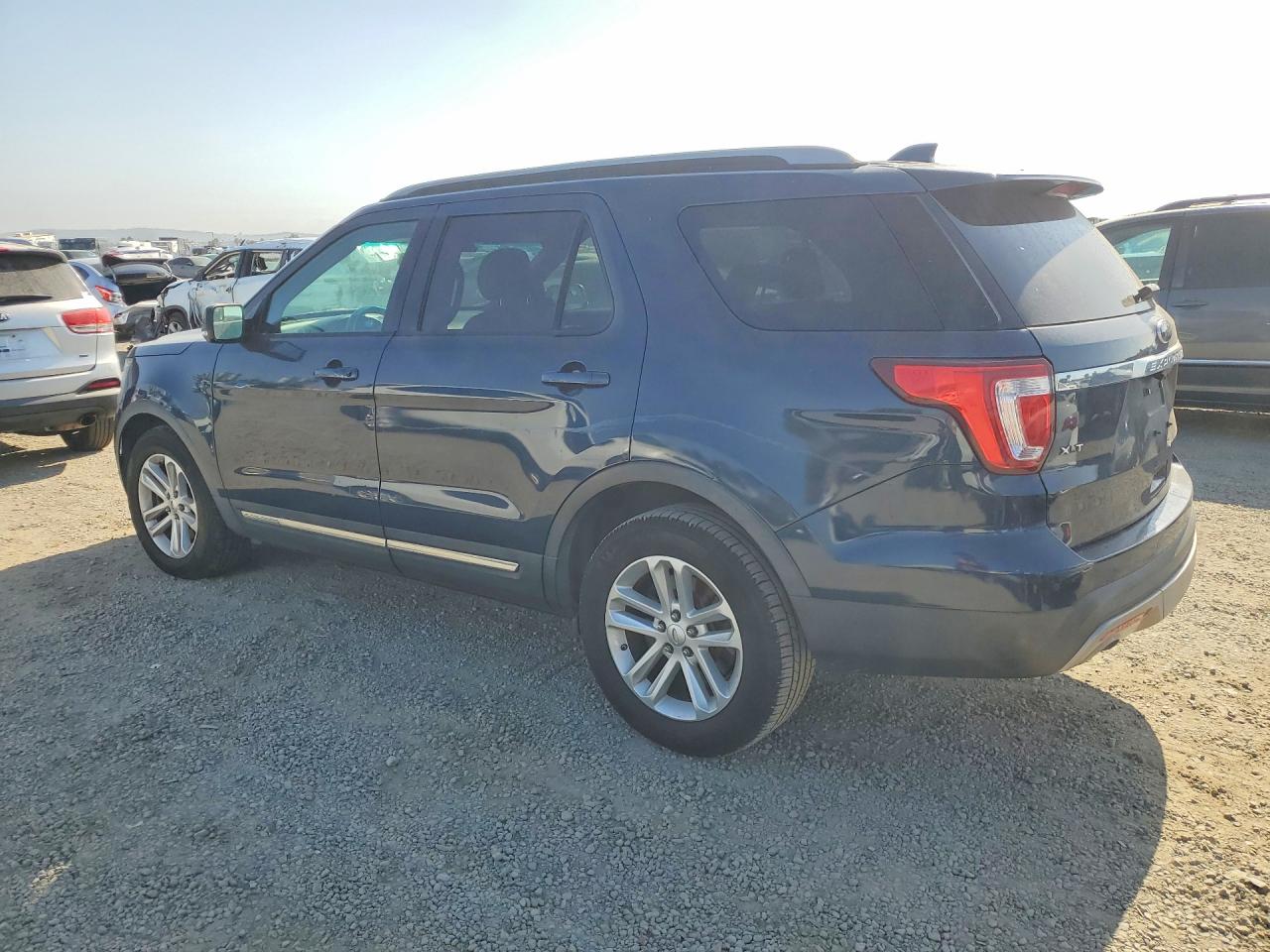 2016 FORD EXPLORER XLT — снимка 2