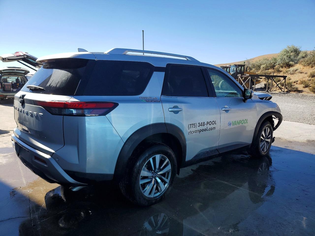 2025 NISSAN PATHFINDER SL — снимка 3