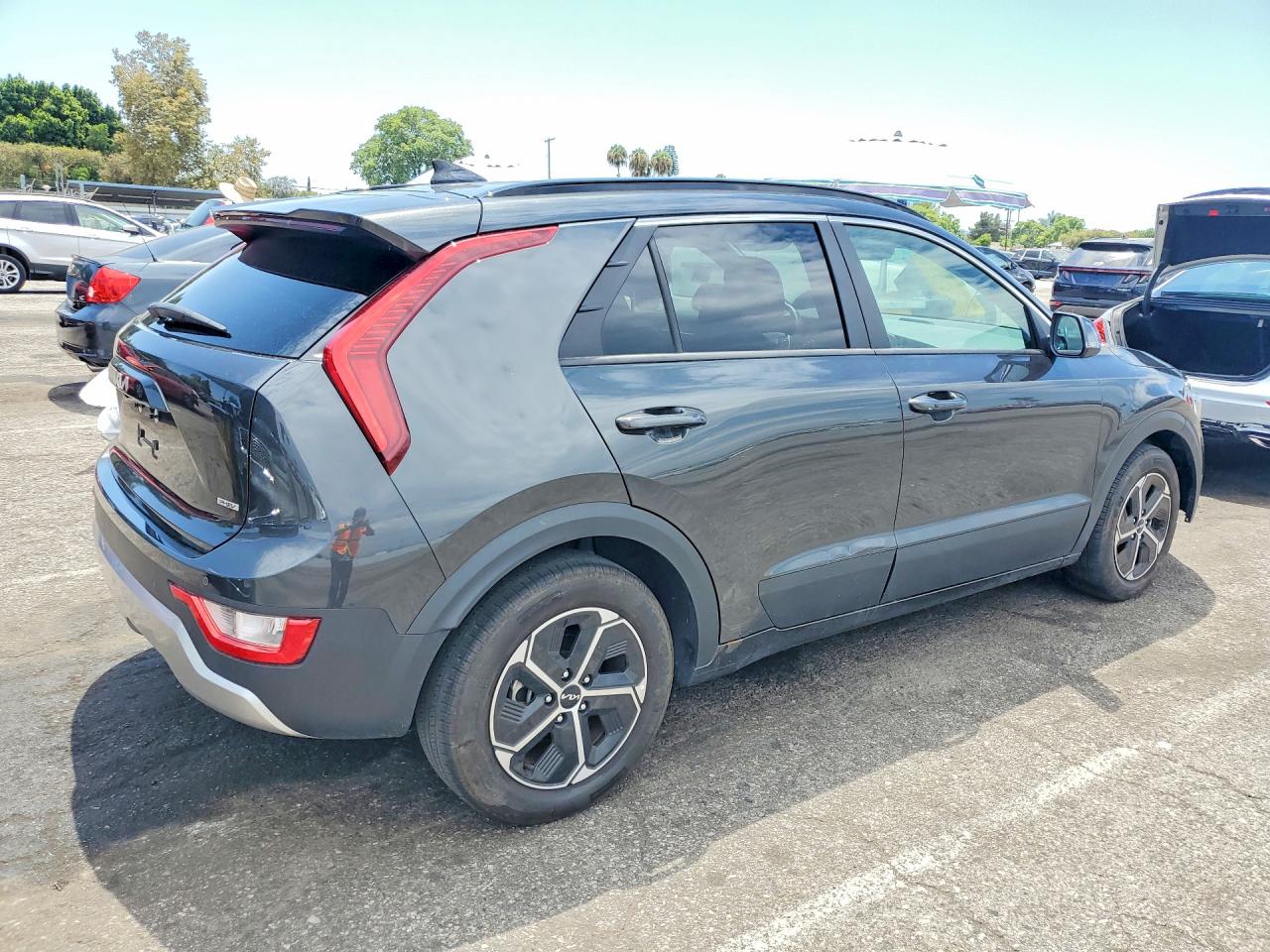 2023 KIA NIRO EX — снимка 3