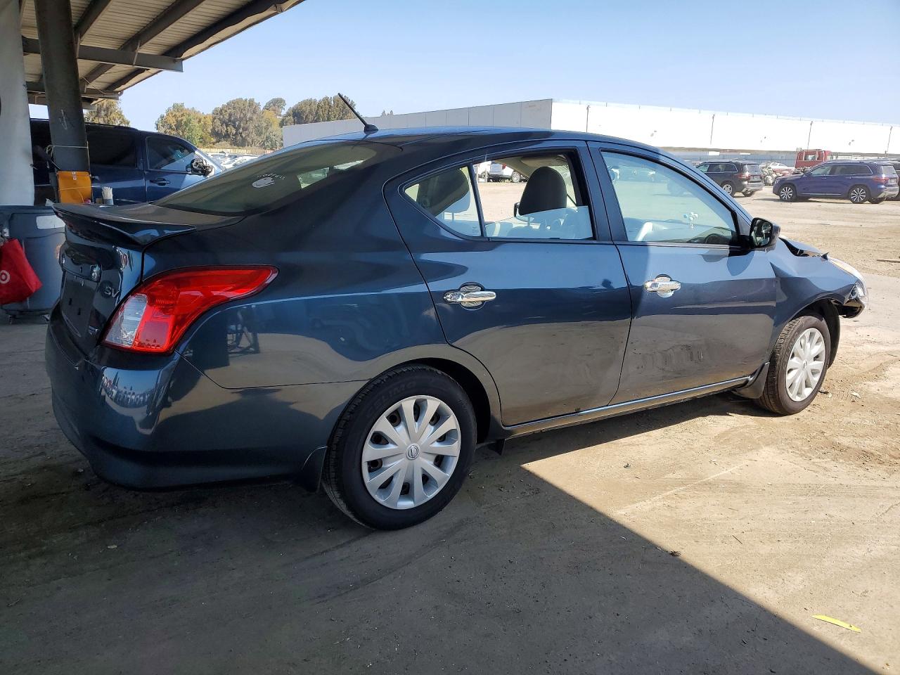 2015 NISSAN VERSA 1.6 S — снимка 3