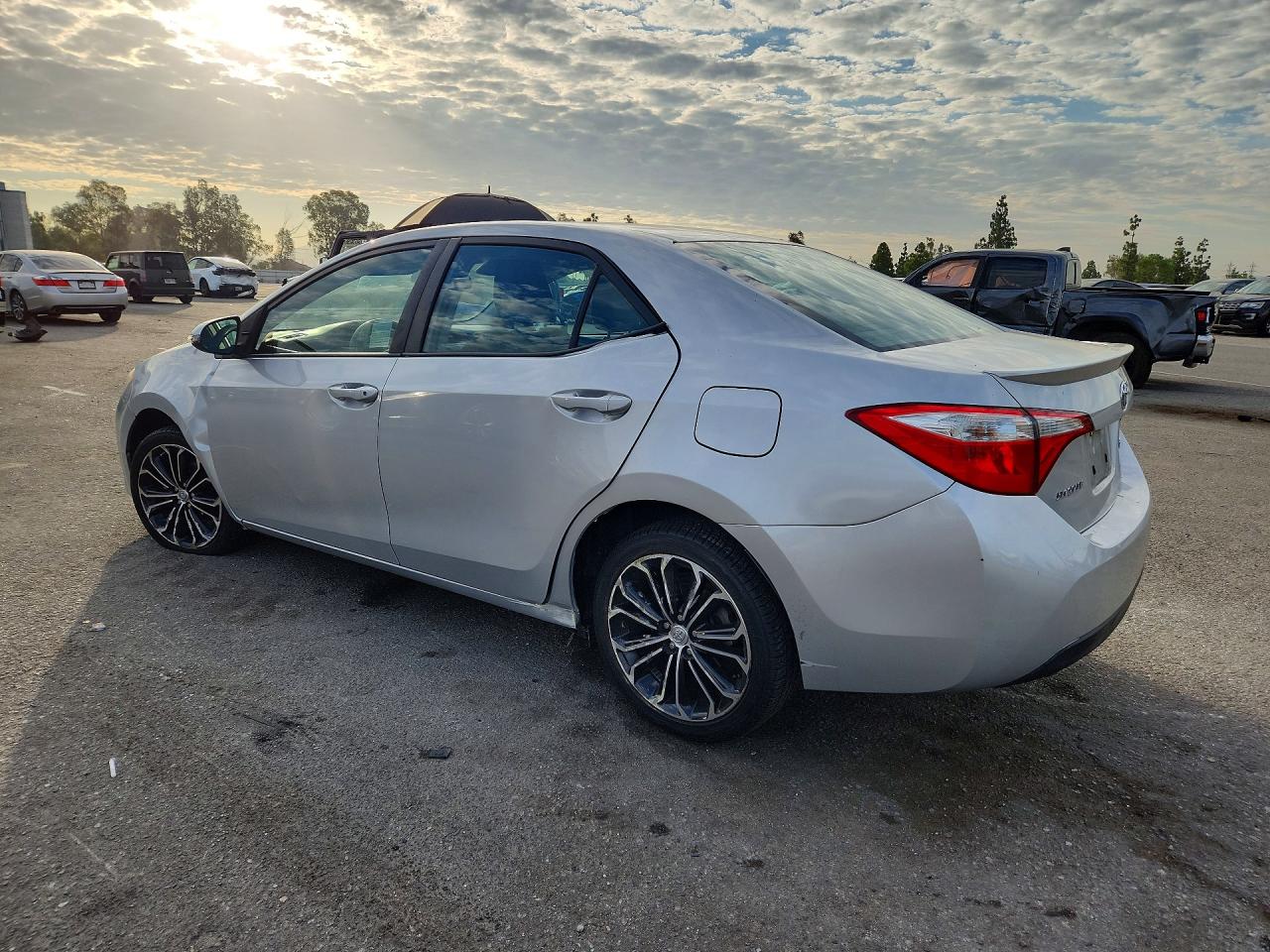 2016 TOYOTA COROLLA S PLUS — снимка 2