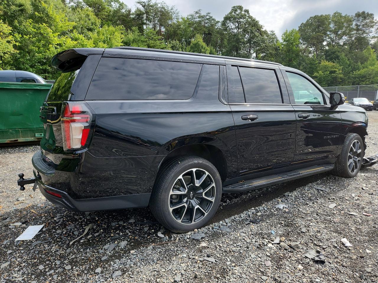 2024 CHEVROLET SUBURBAN K1500 RST — снимка 3