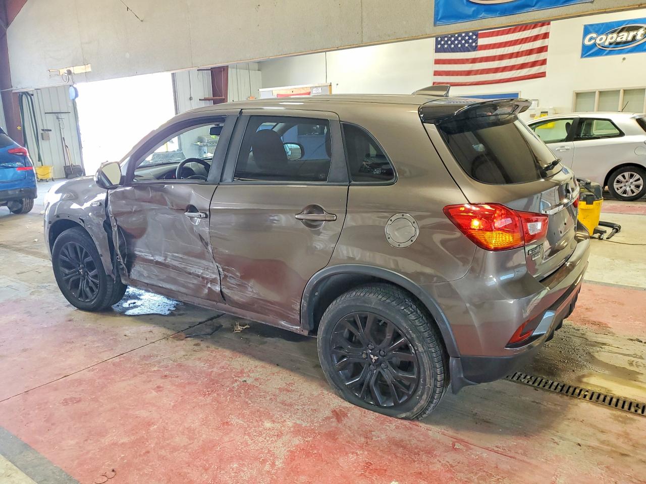 2018 MITSUBISHI OUTLANDER SPORT ES — снимка 2