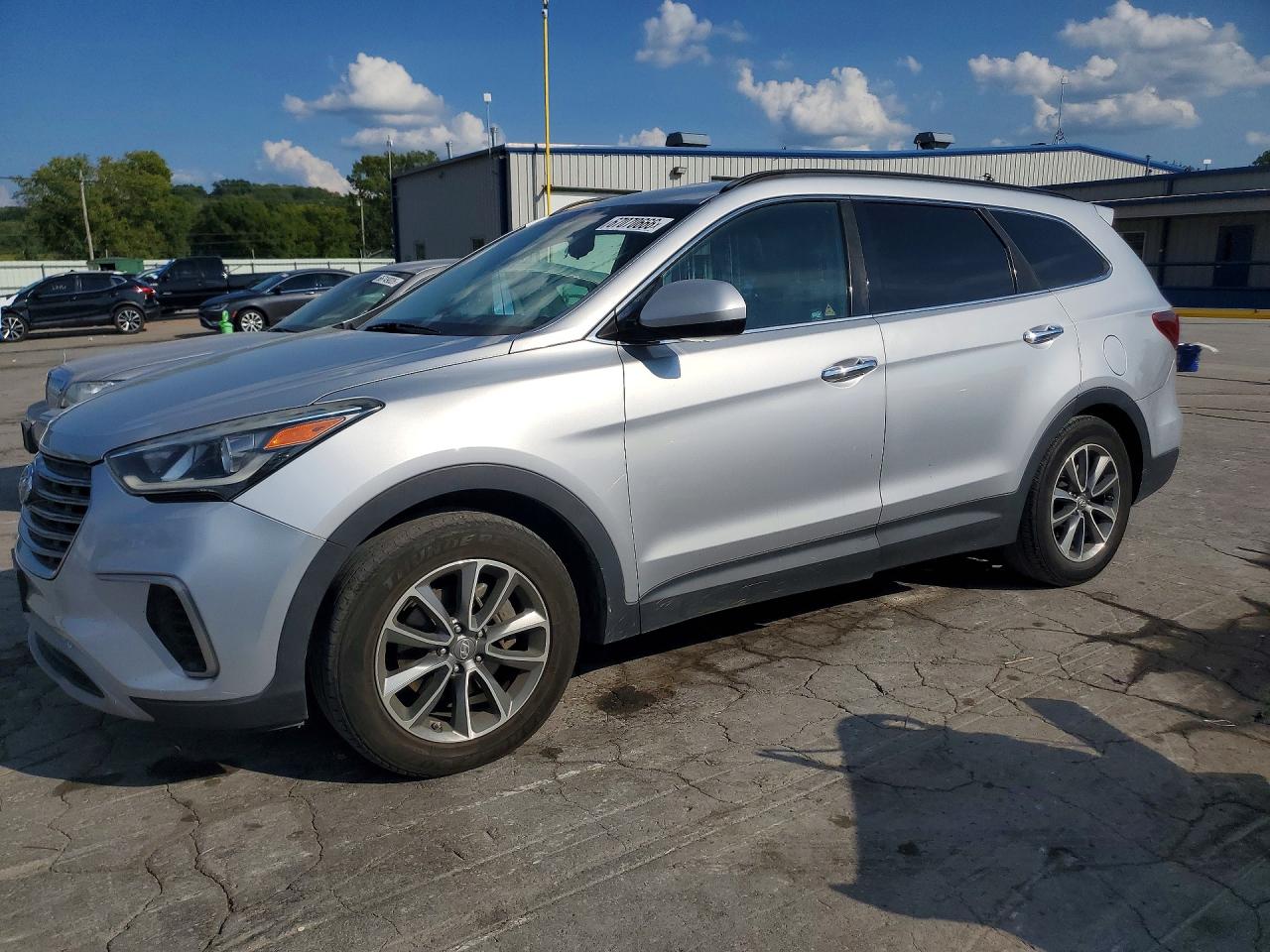 2017 HYUNDAI SANTA FE SE