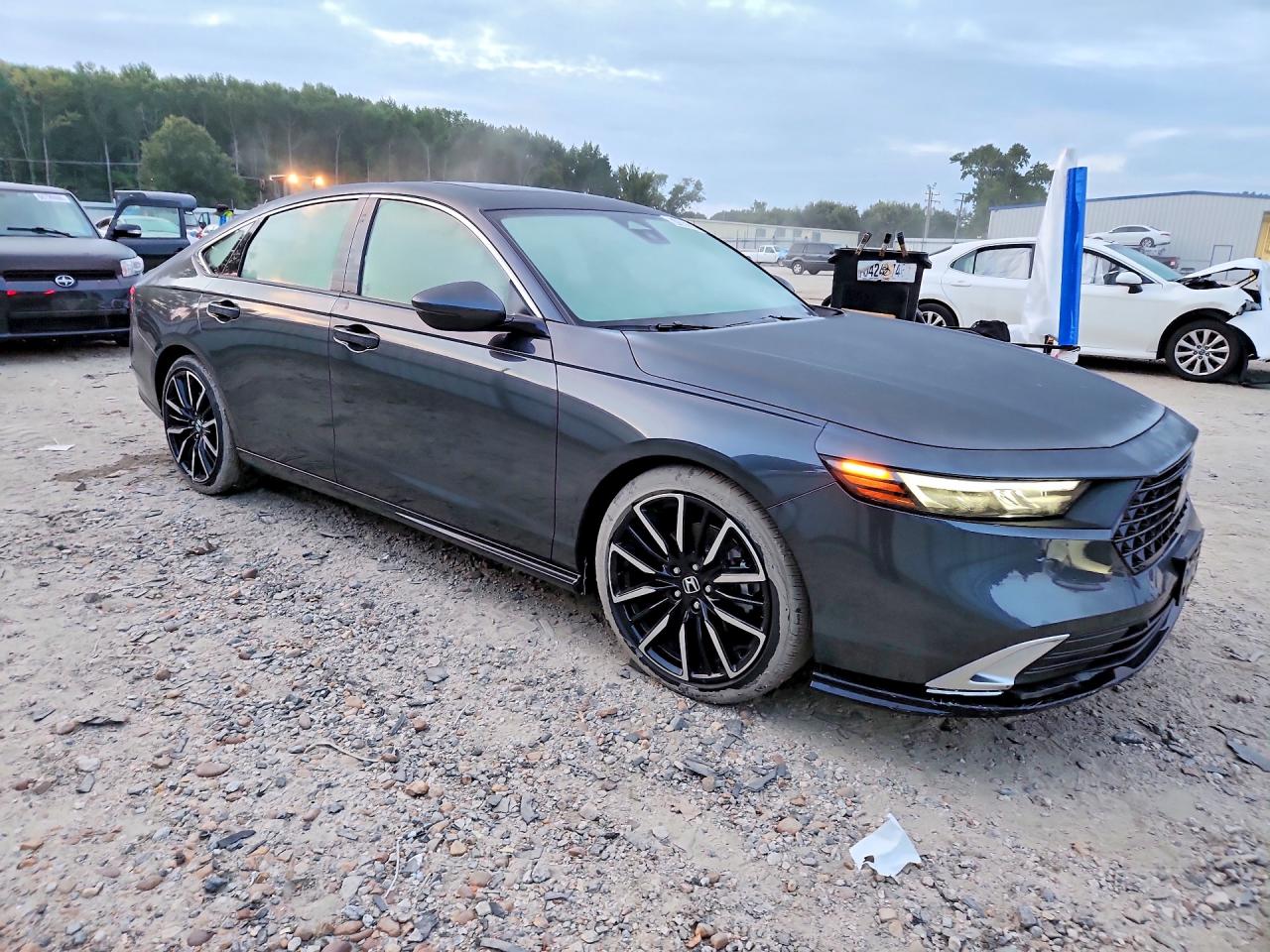 2026 HONDA ACCORD TOURING HYBRID — снимка 4