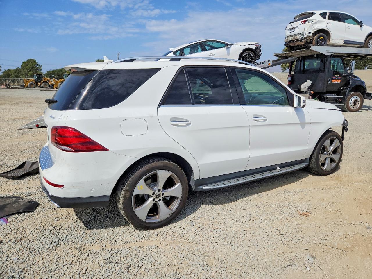 2017 MERCEDES-BENZ GLE 350 4MATIC — снимка 3