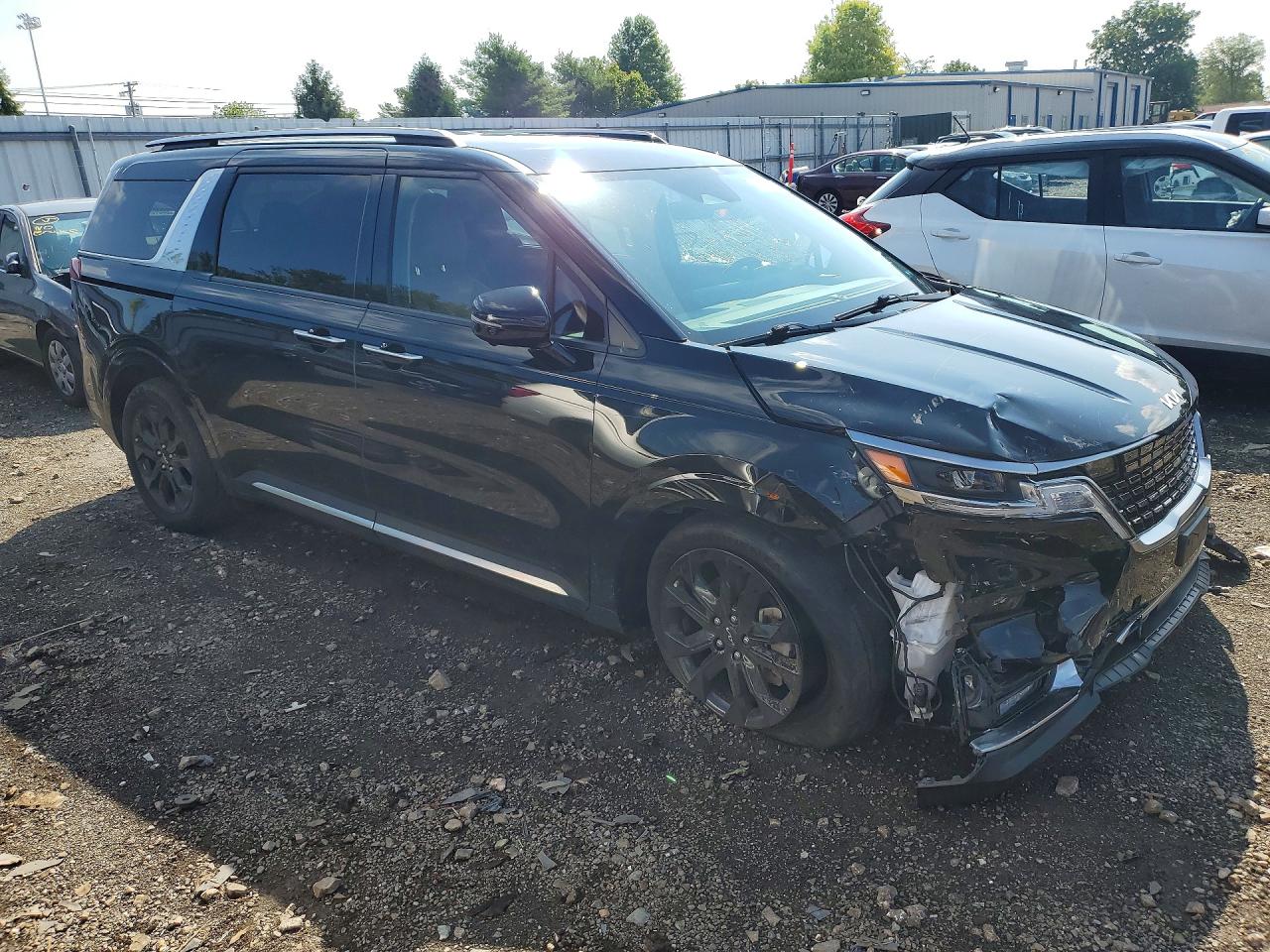 2024 KIA CARNIVAL SX — снимка 4