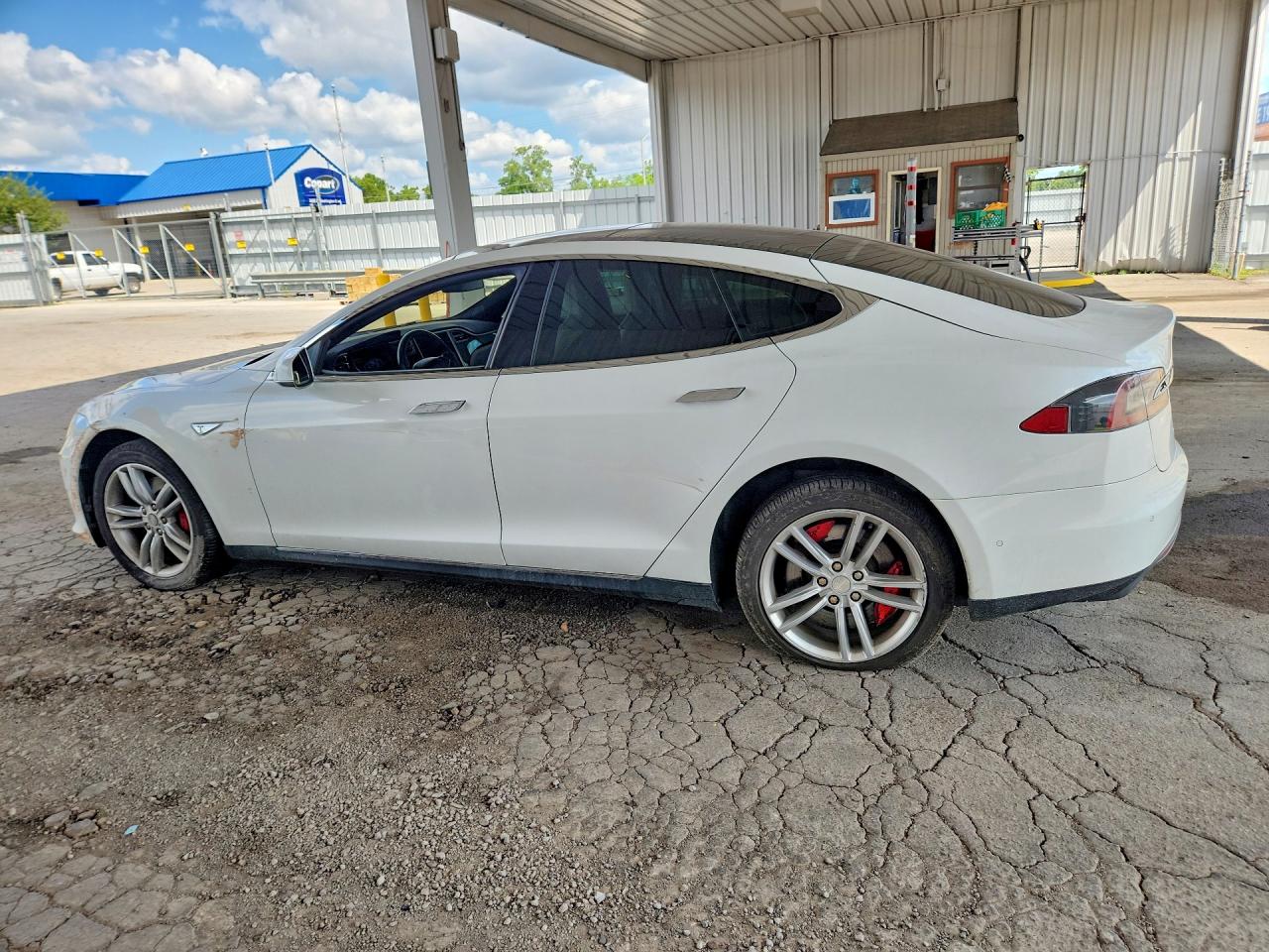 2016 TESLA MODEL S — снимка 2