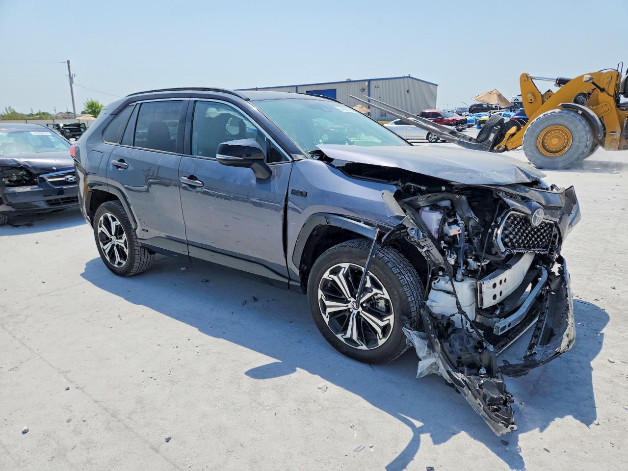 2021 TOYOTA RAV4 PRIME XSE — снимка 4