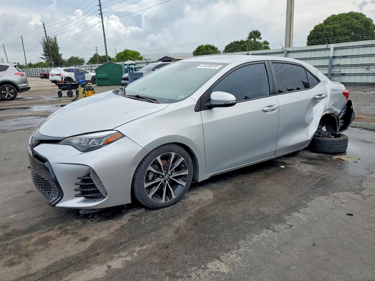 2017 TOYOTA COROLLA SE