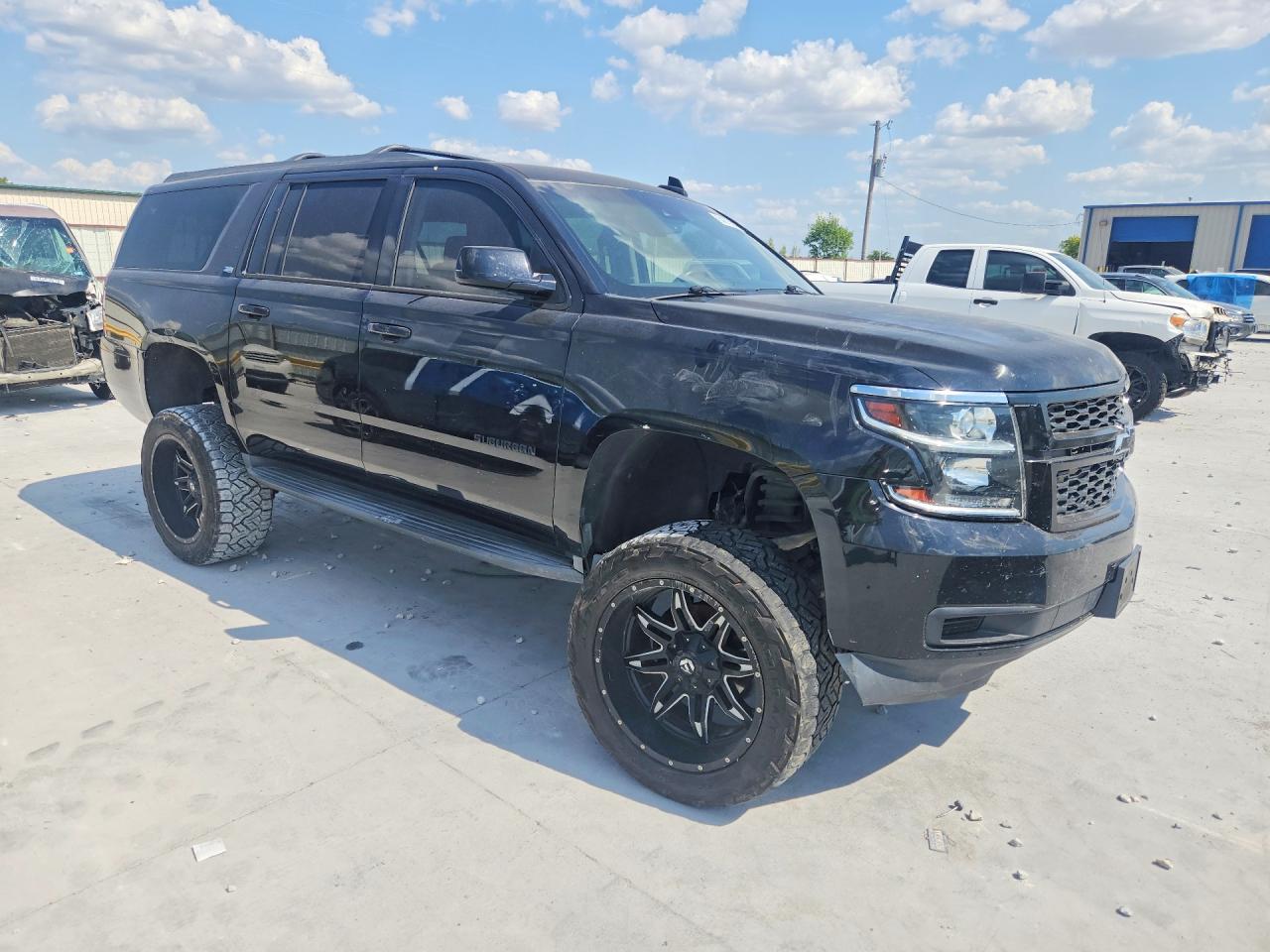 2015 CHEVROLET SUBURBAN K1500 LT — снимка 4