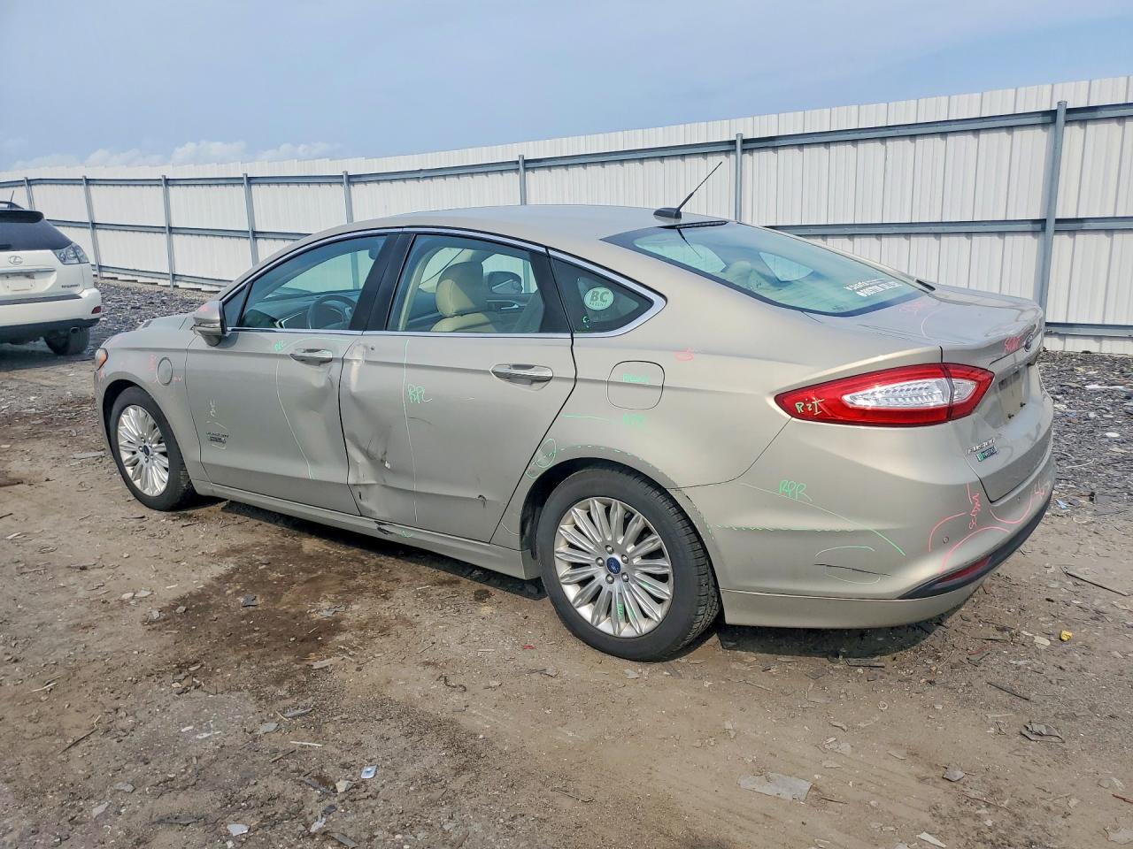 2015 FORD FUSION SE PHEV — снимка 2