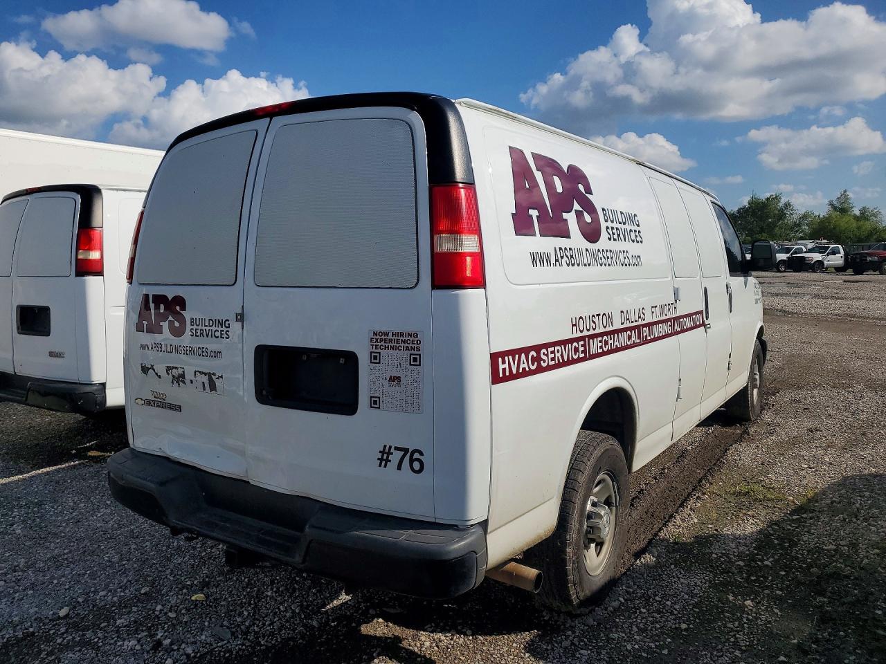 2018 CHEVROLET EXPRESS 3500 — снимка 3