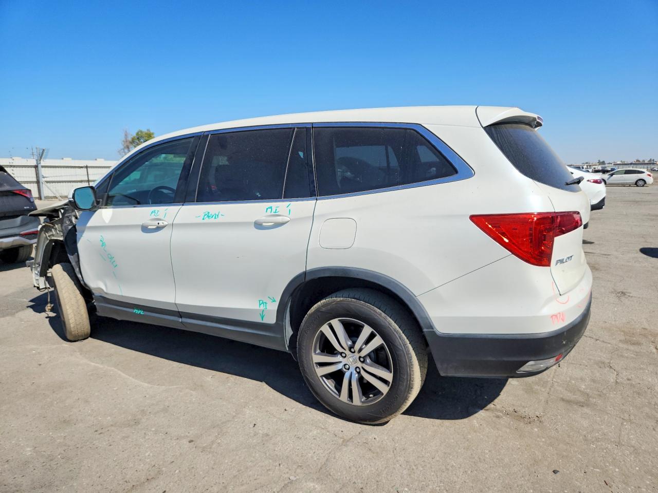 2017 HONDA PILOT EXL — снимка 2