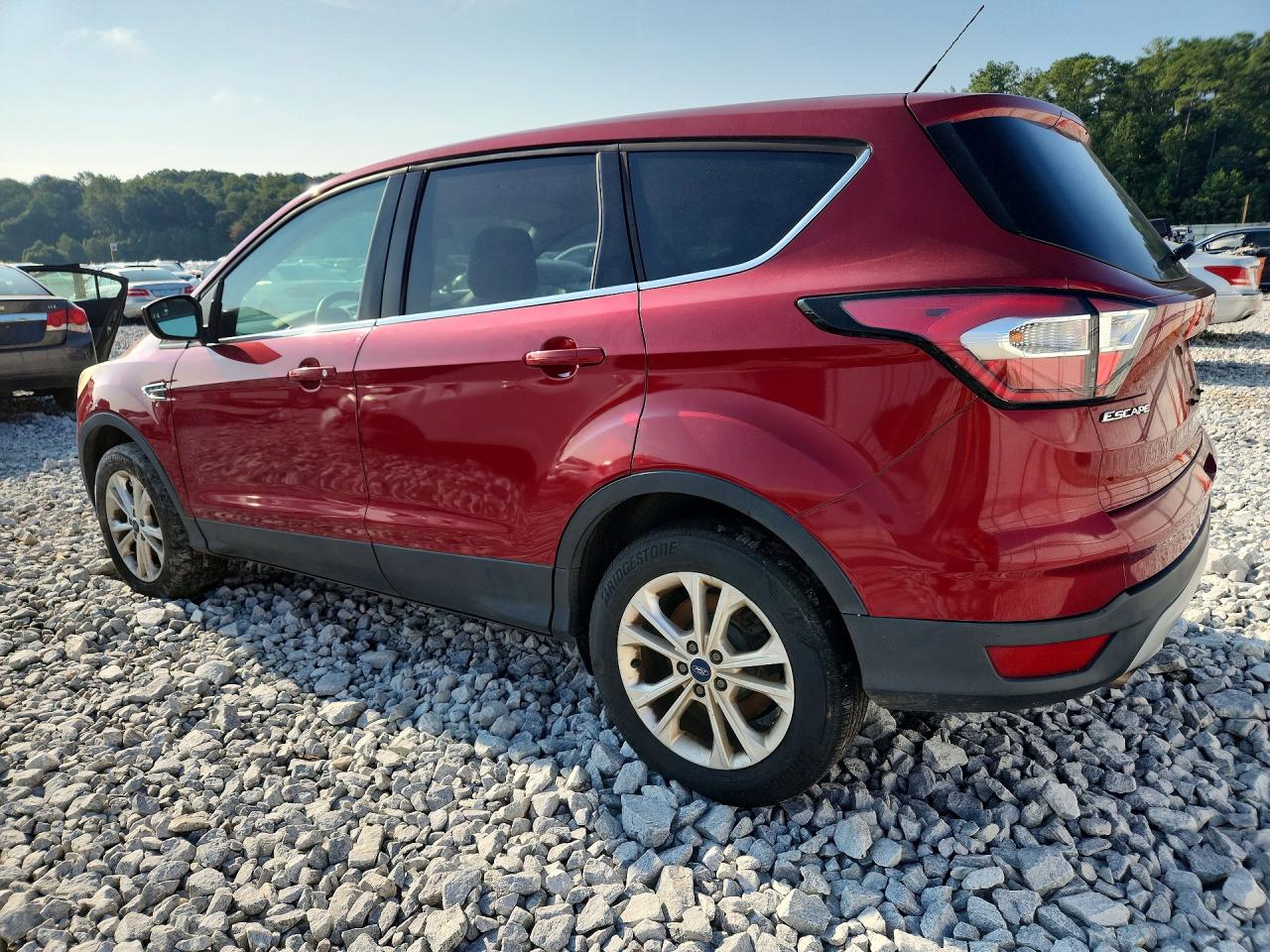 2017 FORD ESCAPE SE — снимка 2