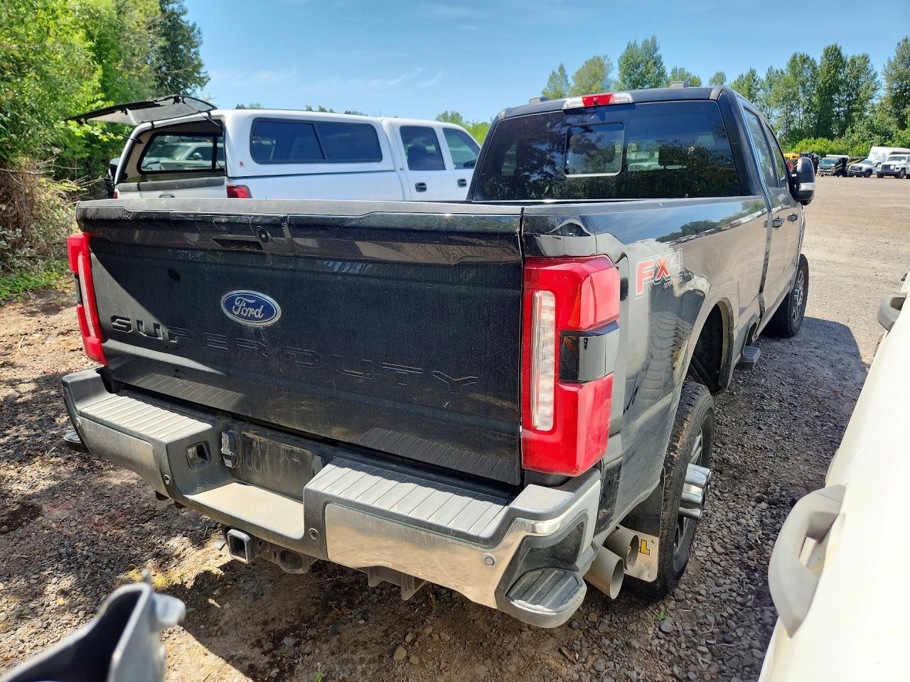 2024 FORD F-350 — photo 3