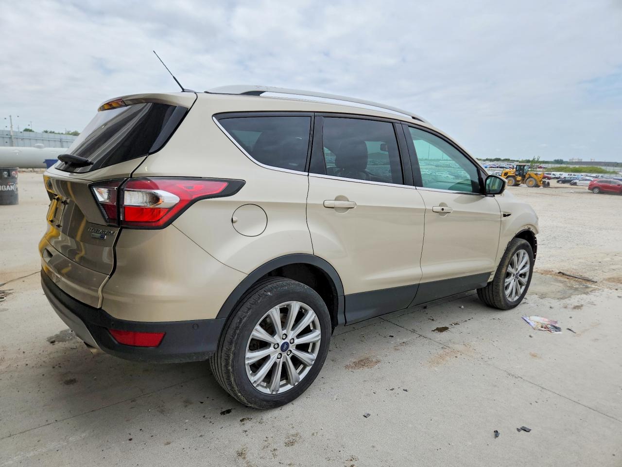 2017 FORD ESCAPE TITANIUM — снимка 3