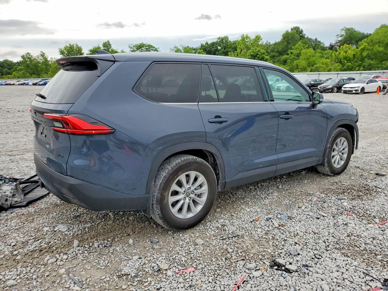2024 TOYOTA GRAND HIGHLANDER XLE — снимка 3