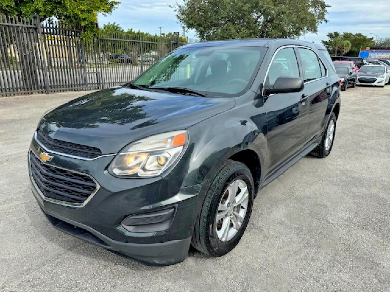 2017 CHEVROLET EQUINOX LS