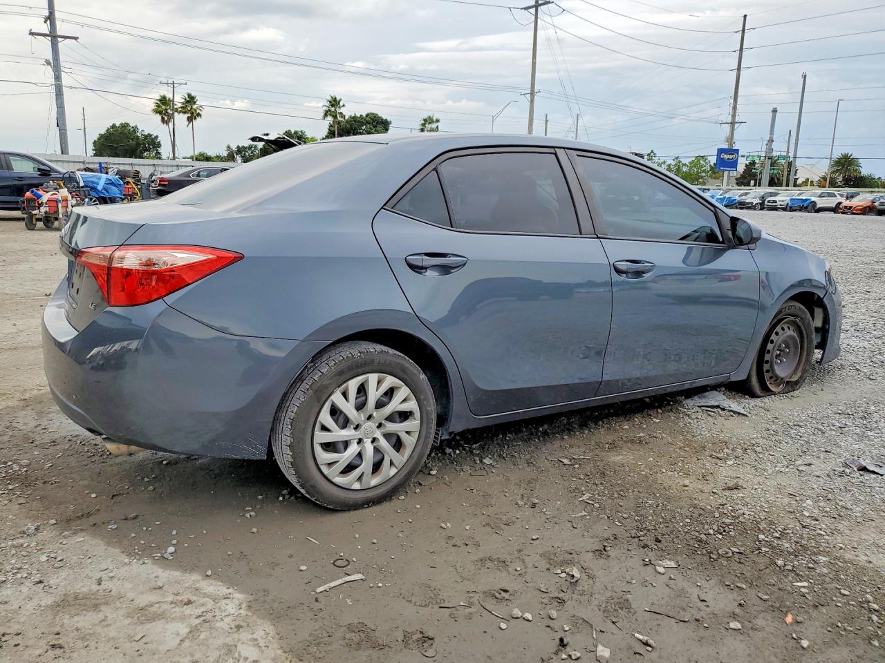 2019 TOYOTA COROLLA LE — снимка 3