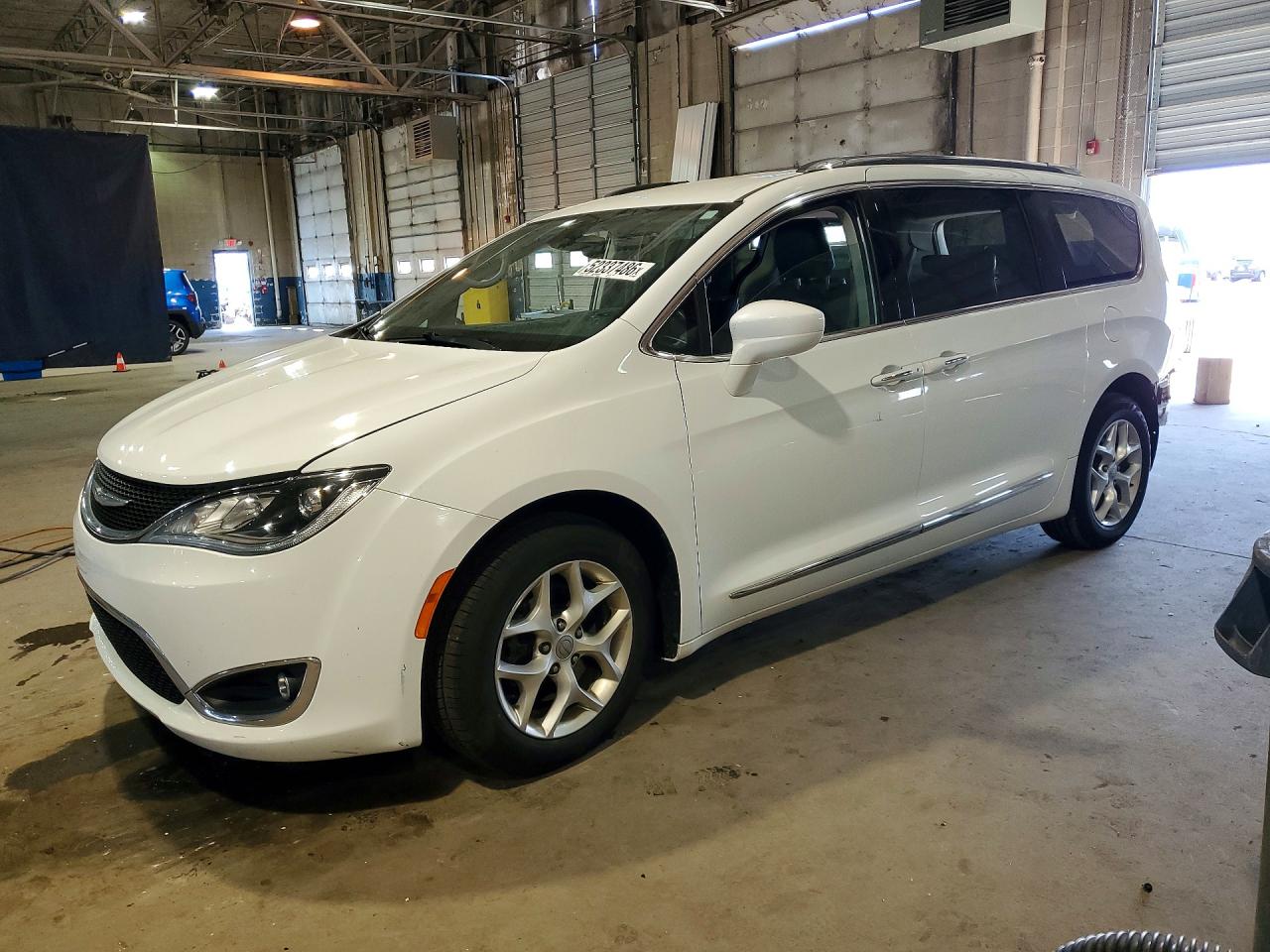 2017 CHRYSLER PACIFICA TOURING L PLUS