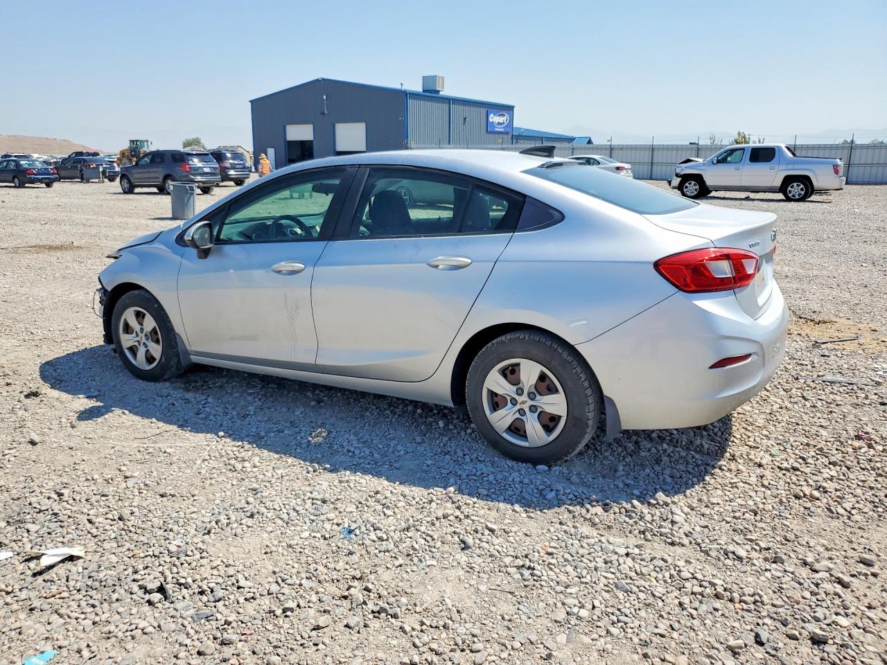 2018 CHEVROLET CRUZE LS — снимка 2