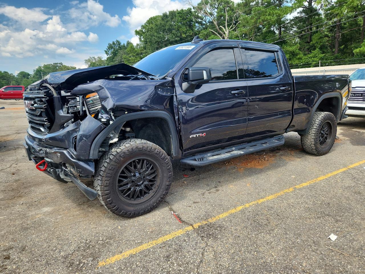 2022 GMC SIERRA K1500 AT4
