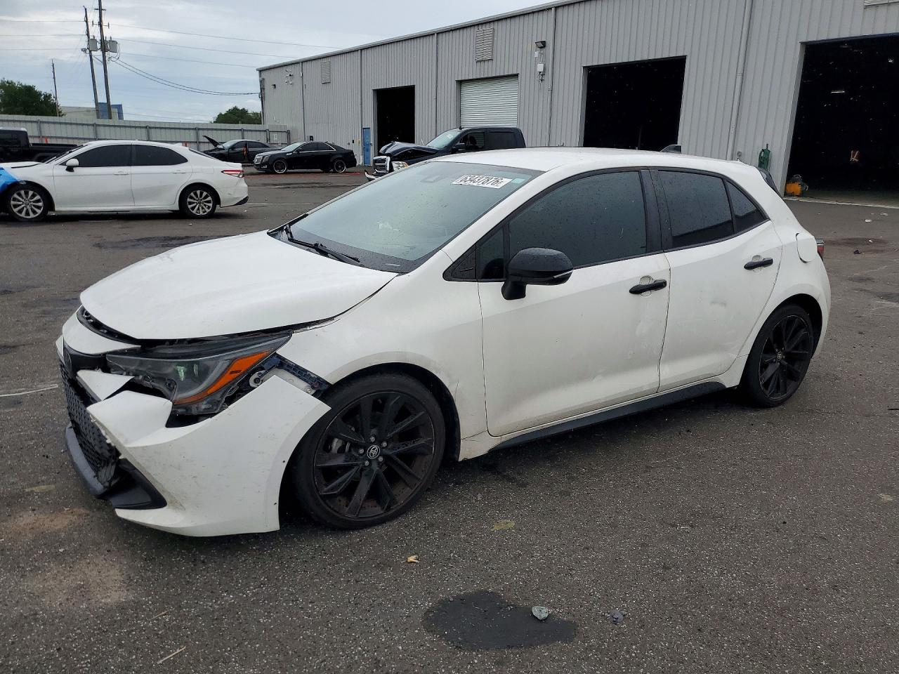 2020 TOYOTA COROLLA HATCHBACK SE NIGHTSHADE EDITION