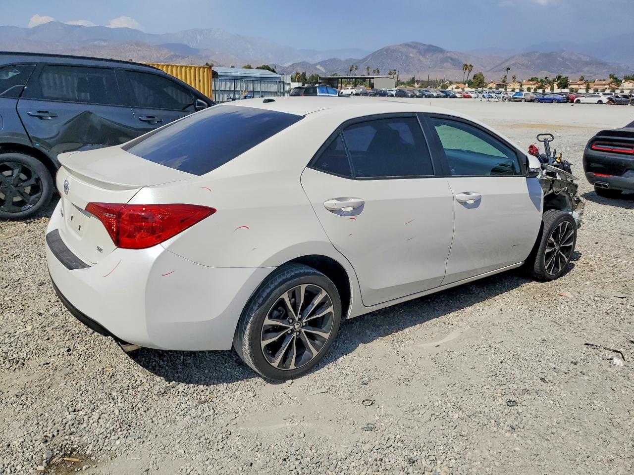 2017 TOYOTA COROLLA SE — снимка 3