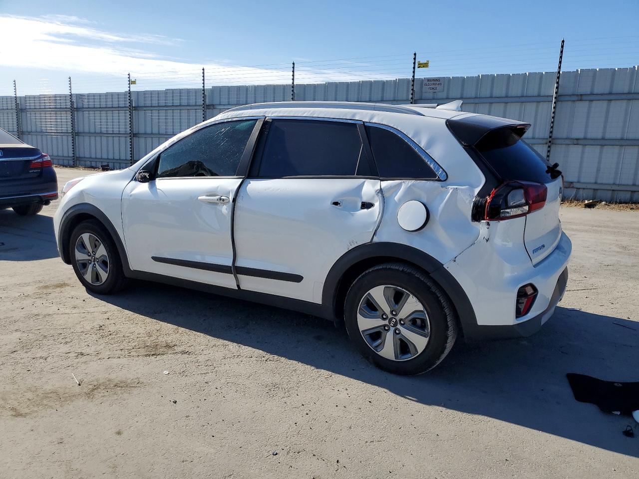 2021 KIA NIRO LX — снимка 2