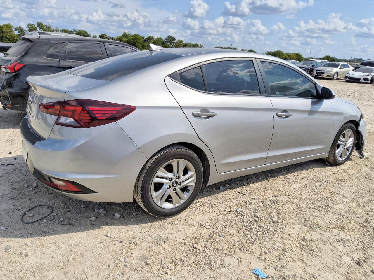 2020 HYUNDAI ELANTRA SEL — снимка 3