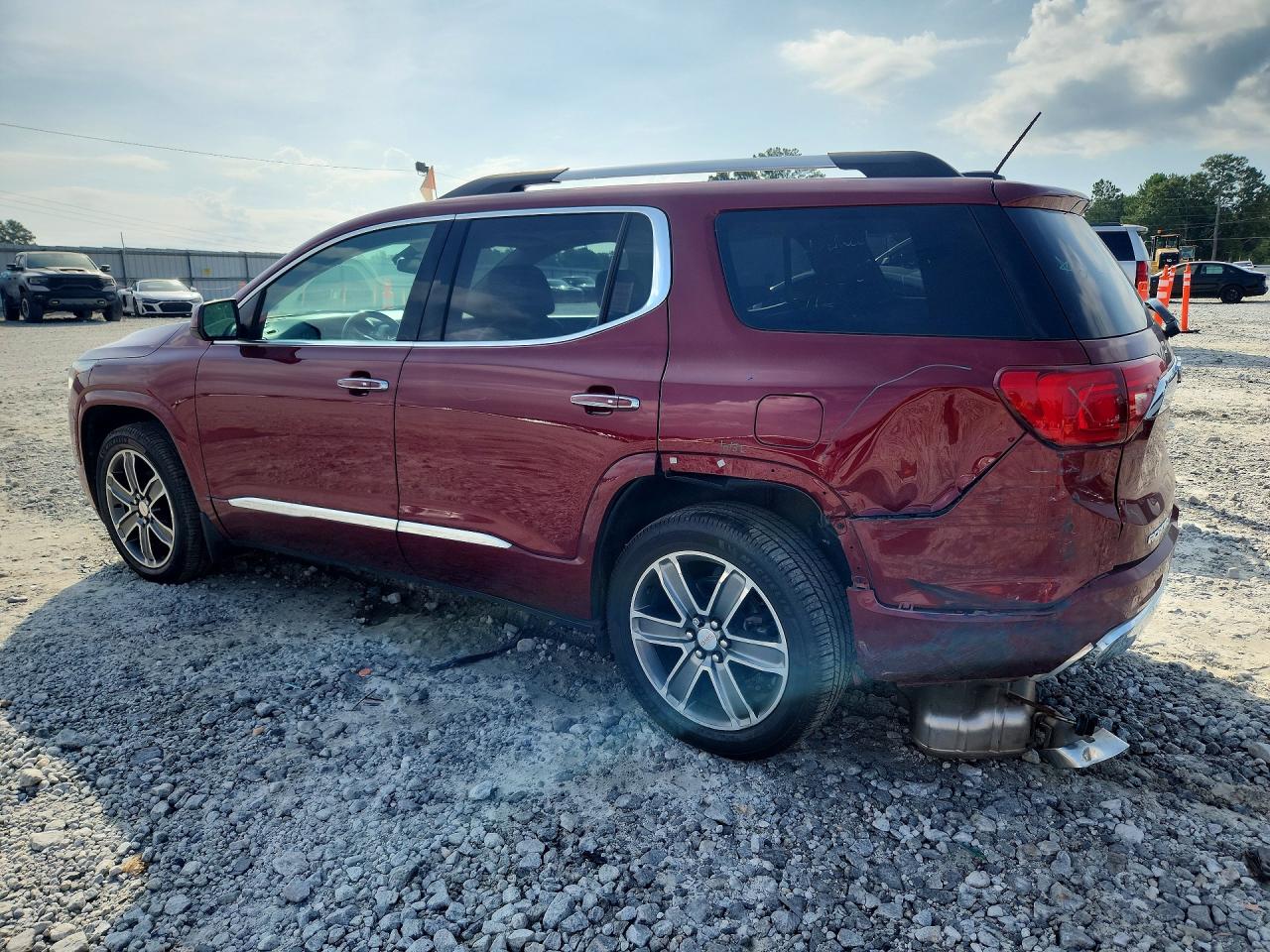 2017 GMC ACADIA DENALI — снимка 2