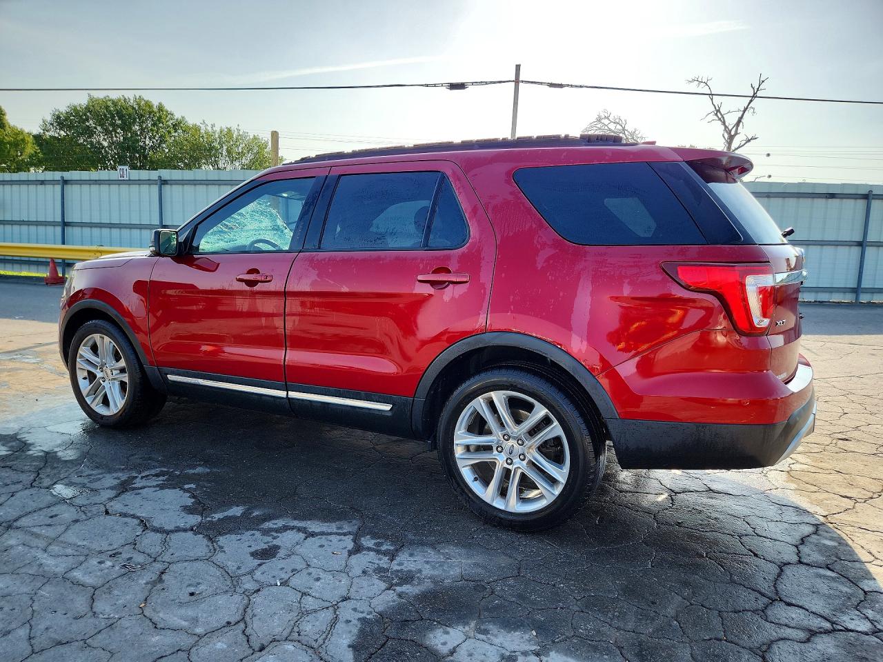 2017 FORD EXPLORER XLT — снимка 2