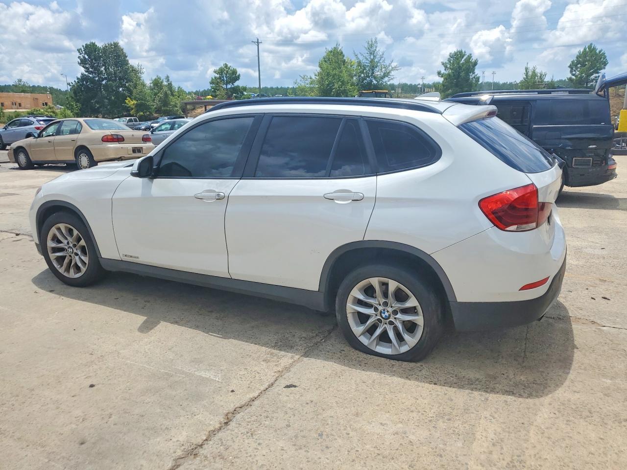 2015 BMW X1 XDRIVE28I — снимка 2