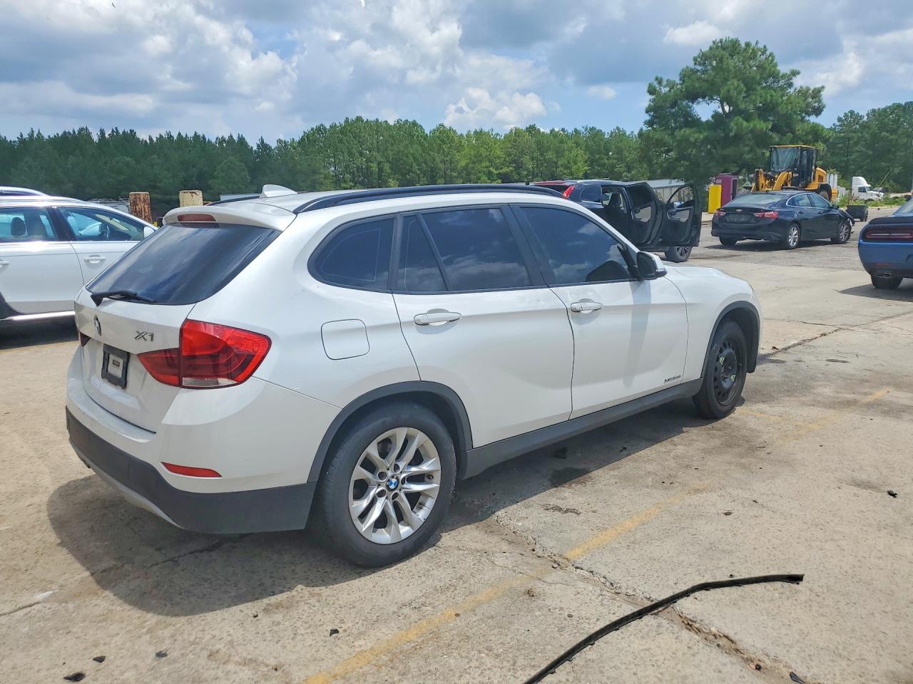 2015 BMW X1 XDRIVE28I — снимка 3
