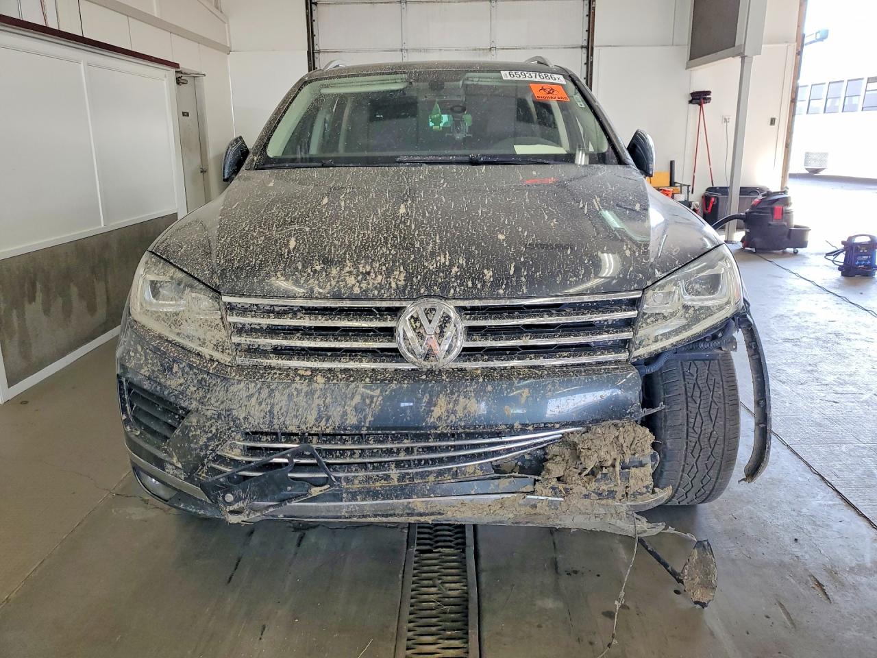 2015 VOLKSWAGEN TOUAREG V6 — снимка 5