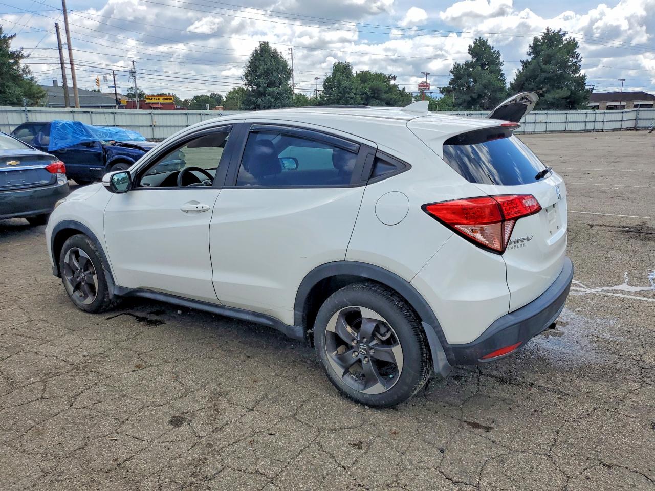 2018 HONDA HR-V EX — снимка 2
