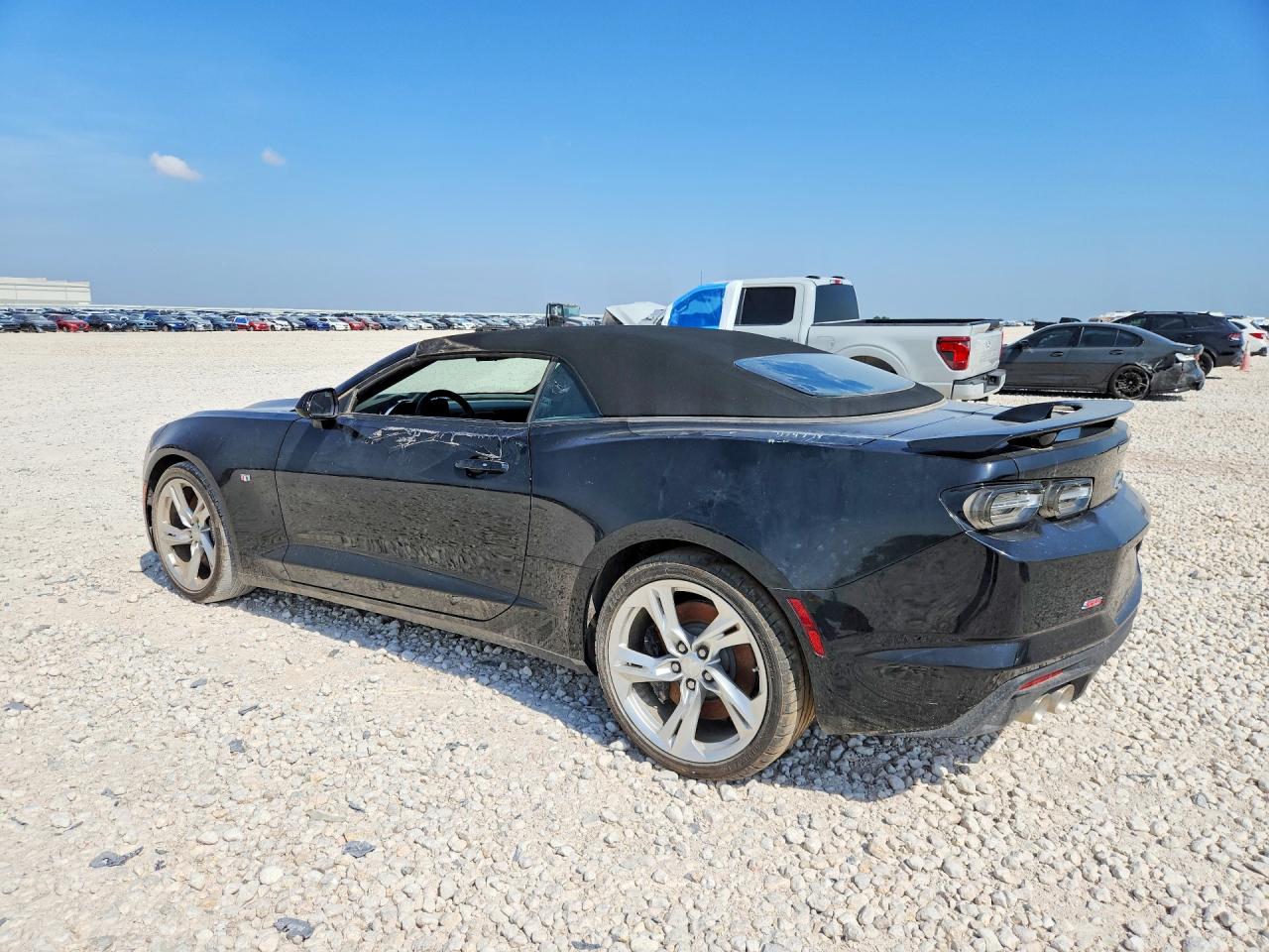 2023 CHEVROLET CAMARO LT1 — снимка 2