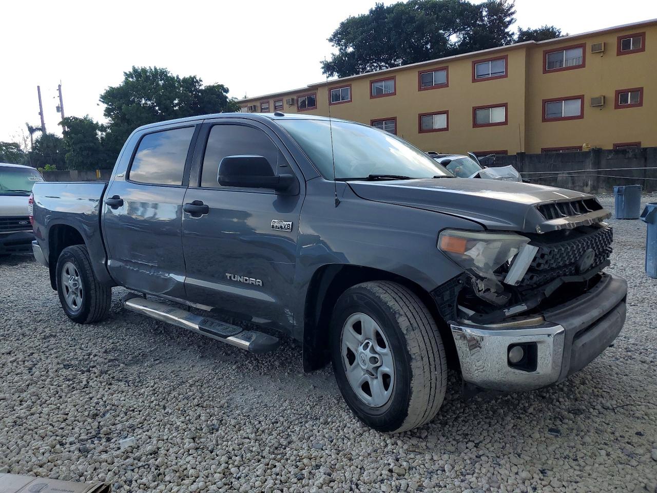 2019 TOYOTA TUNDRA CREWMAX SR5 — снимка 4